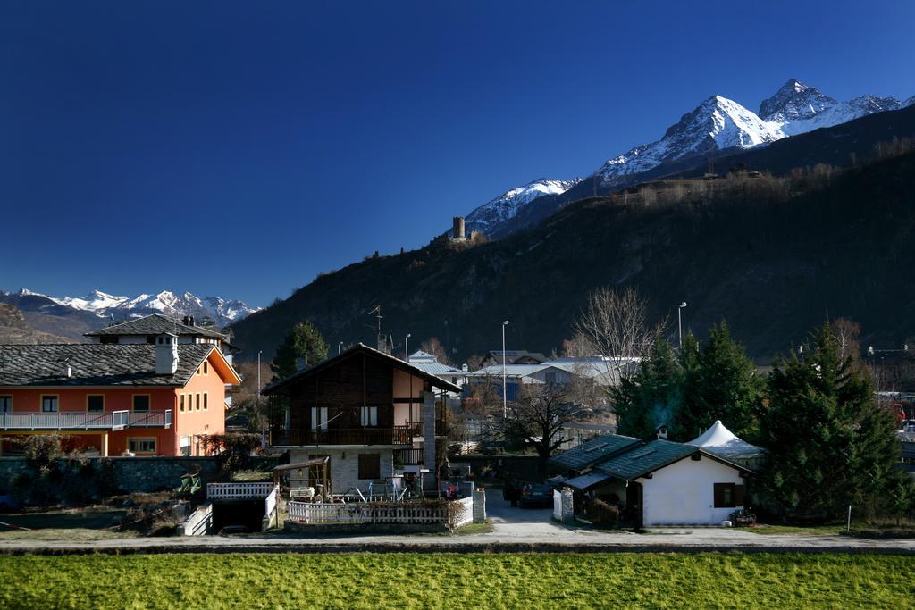 Hotel Edelweiss Вильнёв Экстерьер фото